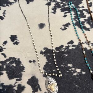 Silver and Cream Pendant Necklace